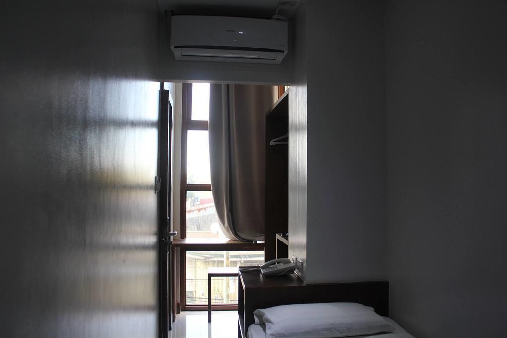 סן פדרו מקאטי West Makati Hotel מראה חיצוני תמונה
