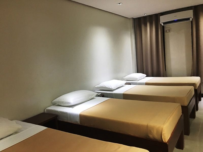 סן פדרו מקאטי West Makati Hotel מראה חיצוני תמונה